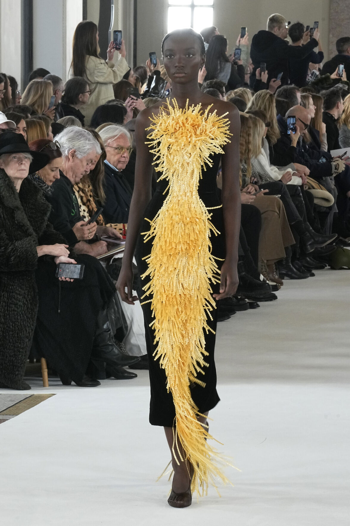 France Fashion Schiaparelli Haute Couture S/S 23